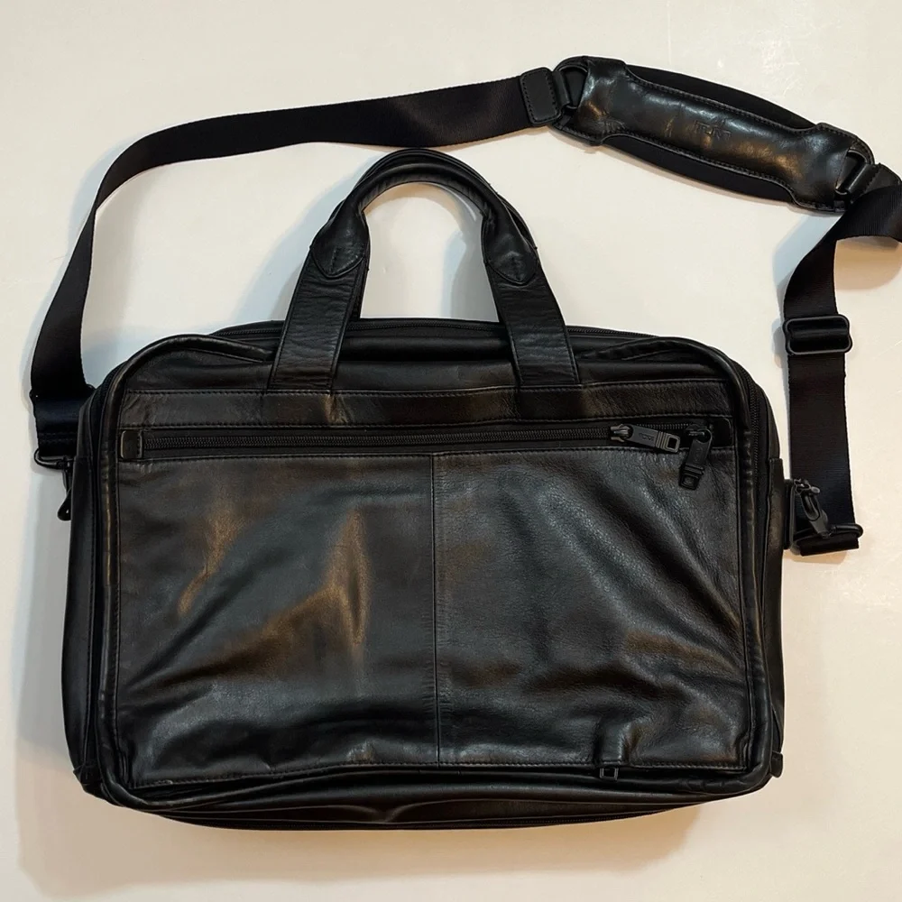 TUMI 96141DH Black Leather Shoulder Laptop Bag